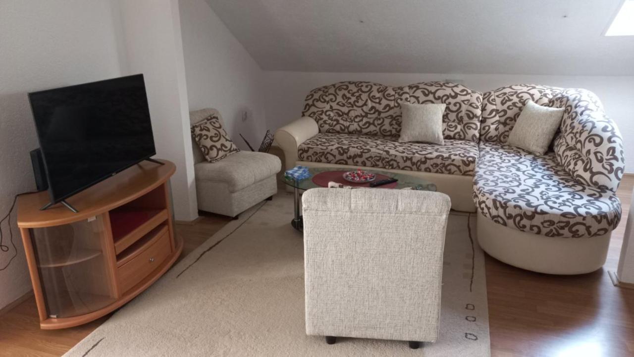 Apartman Sasa Vranje Esterno foto